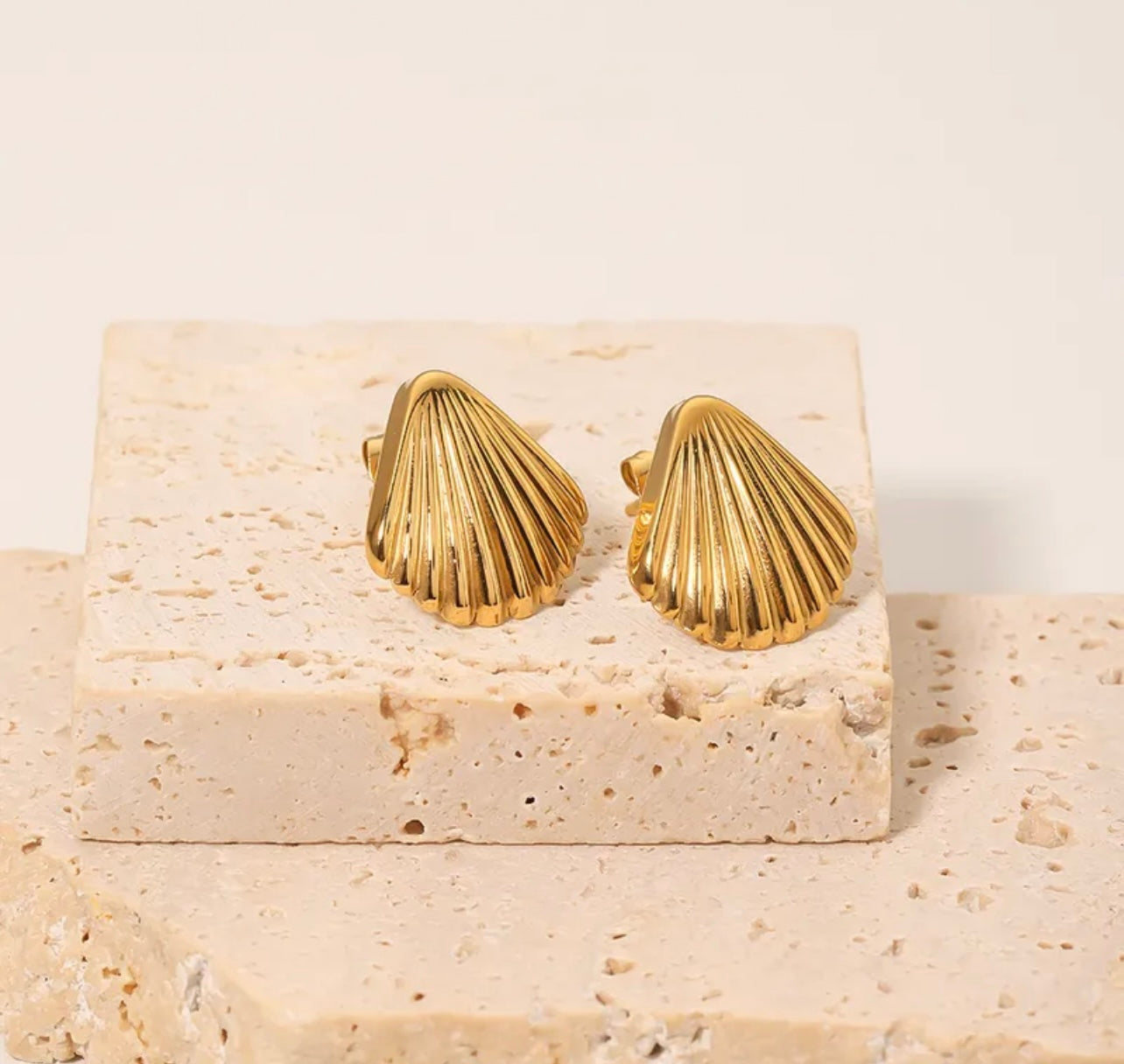 Eira Earrings